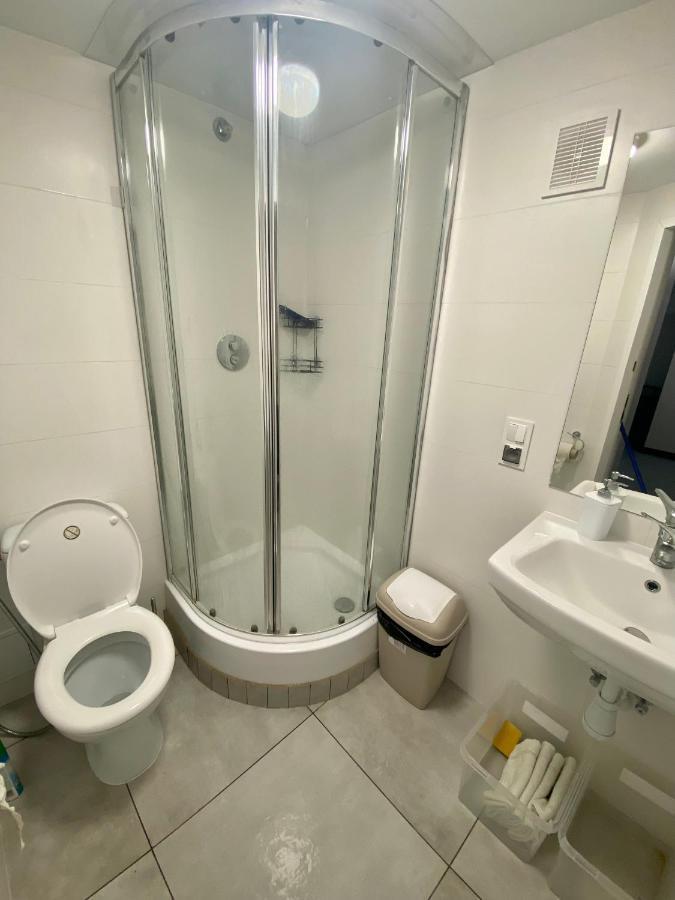 Hostel Wawa More Warsaw Ngoại thất bức ảnh